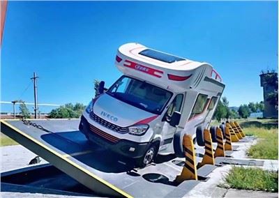 Cóireáil UV Clúdaigh Bád Uiscedhíonach